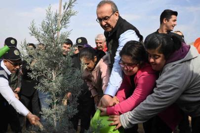 Malatya’da 733 bin fidan toprakla buluştu