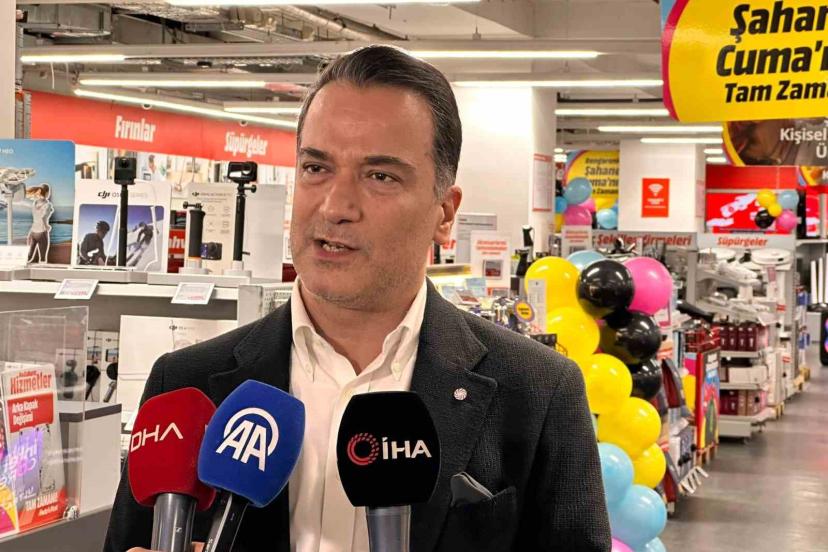 MediaMarkt,  ‘Rengârenk Şahane Cuma’yı başlattı