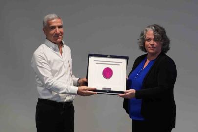 Medical Point Hastanesi ve Stanford Üniversitesi arasında bilimsel iş birliği