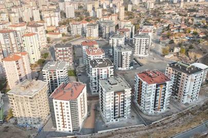 Melikgazi Belediyesi 21 aileyi daha kolay ödeme imkanı ile ev sahibi yapacak