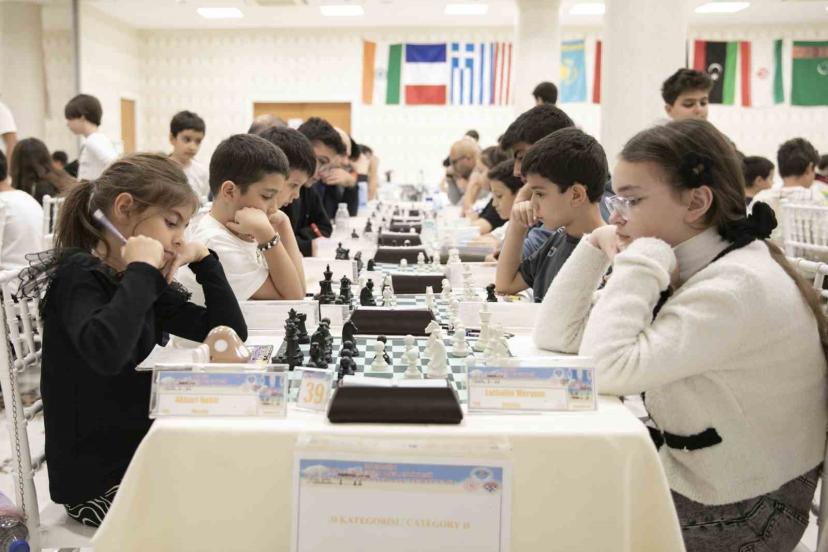 Mersin’de 9. Uluslararası Satranç Turnuvası başladı