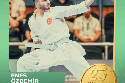 Milli karateci Enes Özdemir, altın madalya kazandı