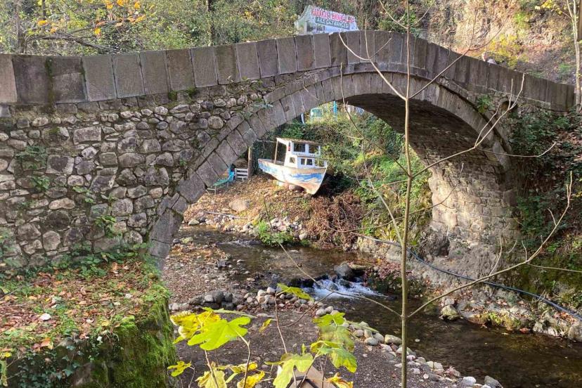 Milli Mücadele’nin tanığı 150 yıllık taş köprü zamana meydan okuyor