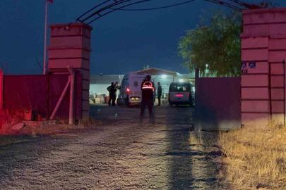 Miras kavgasında kan aktı: Amcasını ve 3 kişiyi bıçakladı