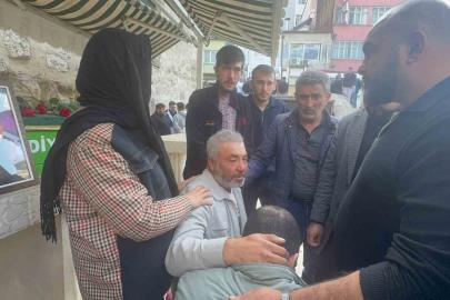 Motosiklet kazasında hayatını kaybeden genç, gözyaşlarıyla son yolculuğuna uğurlandı