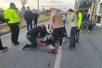 Motosiklet refüje çarptı: 1 ölü, 1 yaralı