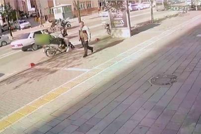 Motosiklet sürücüsünün dikkatsizliği kazaya neden oldu: 2 kişi yaralandı