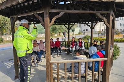 Niğde’de öğrencilere teorik ve uygulamalı trafik eğitimi