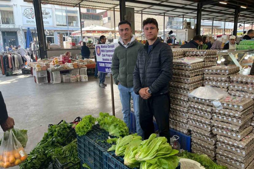 Öğrenciler üretiyor, satıyor; okullarına gelir sağlıyor