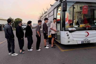 Öğrencilerden Kızılay’a kan bağışı