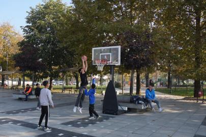 Okula mola, spora fora etkinliğiyle gençler spora doydu