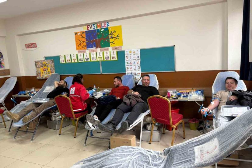 Okulda kan bağışı kampanyası