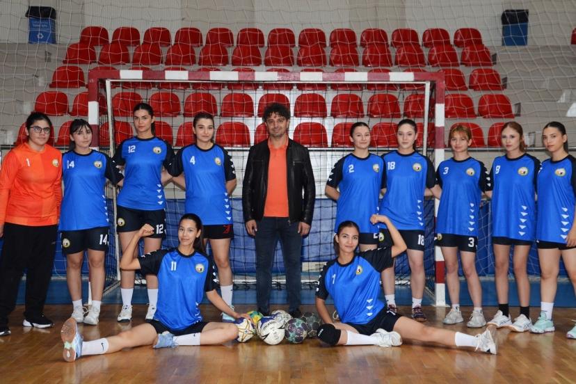 Okullar hentbol heyecanı başladı