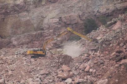 Ordu’da göçük altında kalan kamyon şoförü için yeniden arama çalışması başlatıldı