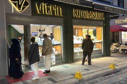 Ordu’da kuyumcu hırsızlığı: 2 milyon TL’lik altını çalıp kayıplara karıştı