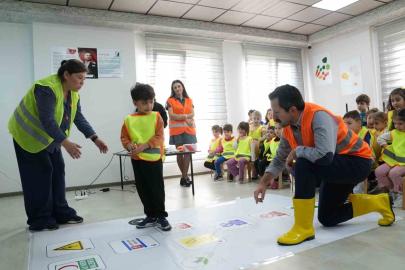 Osmangazi kreşlerinde miniklere iş güvenliği eğitimi