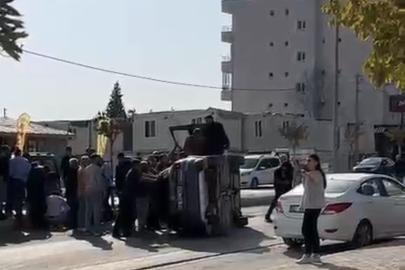 Otomobille çarpışan araç devrildi: 1 yaralı