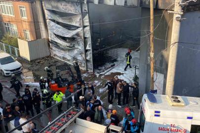 Parfüm dolum tesisinde çıkan yangıda 6 işçinin içeride olduğu iddia edildi