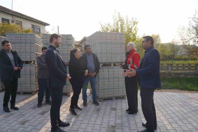 Pelitözü Mahallesi çamur ve tozdan kurtuluyor