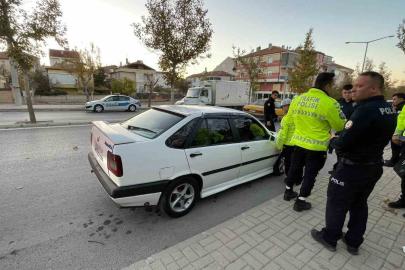 Polis uygulamasından kaçan sürücünün ehliyetine 2 yıl el konulurken, para cezası yazıldı