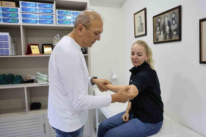 Prof. Dr. Karalezli: "Çıkıklar acildir, doğru tedavi edilmezse ciddi hasar bırakabilir"
