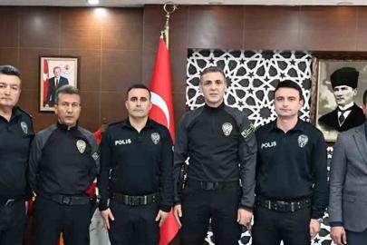 Rahatsızlanan kadını yalnız bırakmayan polis memurlarına teşekkür