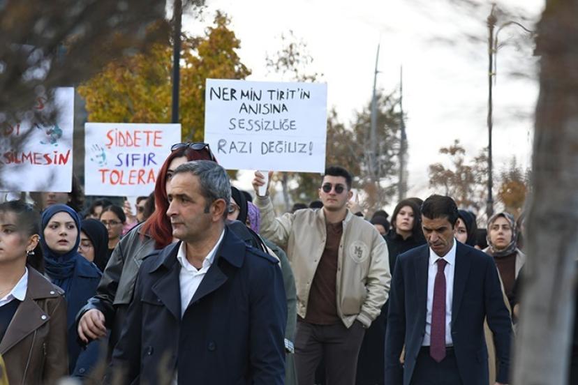 Rektör Çakmak: "Kadına yönelik şiddetin hiçbir biçimi kabul edilemez"