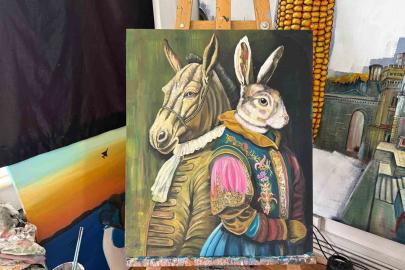 Ressam ve heykeltıraş Orhan Albaş öğrencilerine 3 günde resim yapmayı öğretiyor