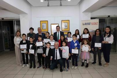 Rıfat Ilgaz’ın Öksüz Civciv’i çocukların karikatürlerinde hayat buldu