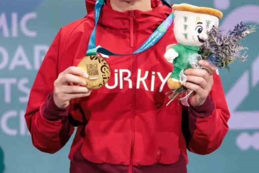 Riyad’dan Kayseri’ye 1 altın, 1 bronz geldi