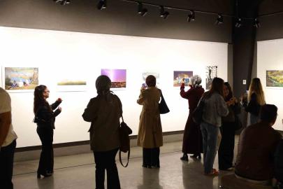 Sakarya’nın kültürünü yansıtan kareler OSM’de sanatseverle buluştu