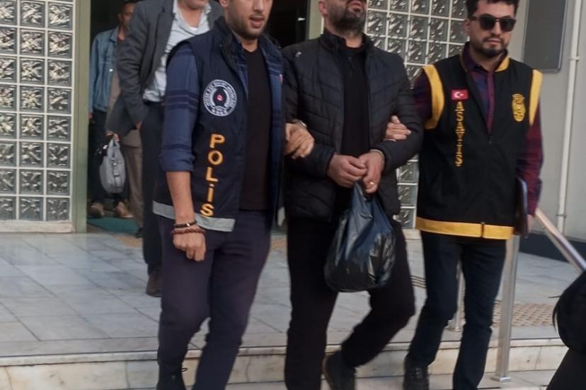 Salı pazarında yakalandı, cezaevinin yolunu tuttu