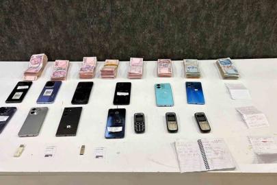 Şanlıurfa’da telefonla dolandırıcılık operasyonu: 9 tutuklama