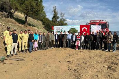 Sarıgöl’de 300 fidan toprakla buluştu