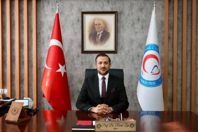 SCÜ Diş Hekimliği öğrencilerinden Dişte Uzmanlık Sınavı’nda derece