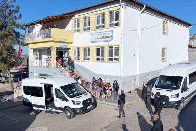 Şehitkamil 3. Çocuk Tiyatrosu Günleri’nde perde açıldı