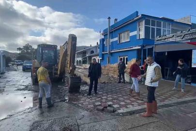 Sel mağduru esnaftan İzmir Büyükşehir’e tepki