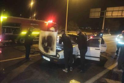 Seydişehir’de kırmızı ışıkta bekleyen otomobilde yangın çıktı