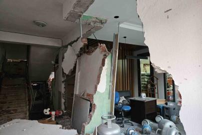 Sındırgı’da deprem esnafı olumsuz etkiledi