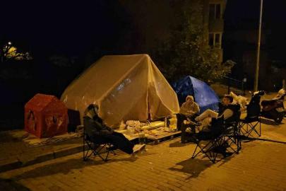 Sındırgı’da depremler vatandaşı tedirgin ediyor