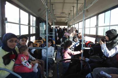 Suriyelilerin gönüllü geri dönüşleri aralıksız sürüyor