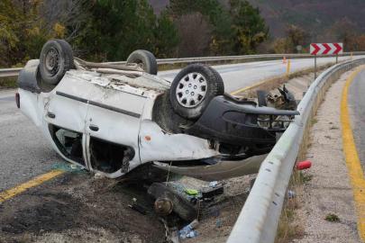 Takla atan otomobil alev aldı: 2 yaralı