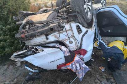 Takla atan otomobil sürücüsü hayatını kaybetti