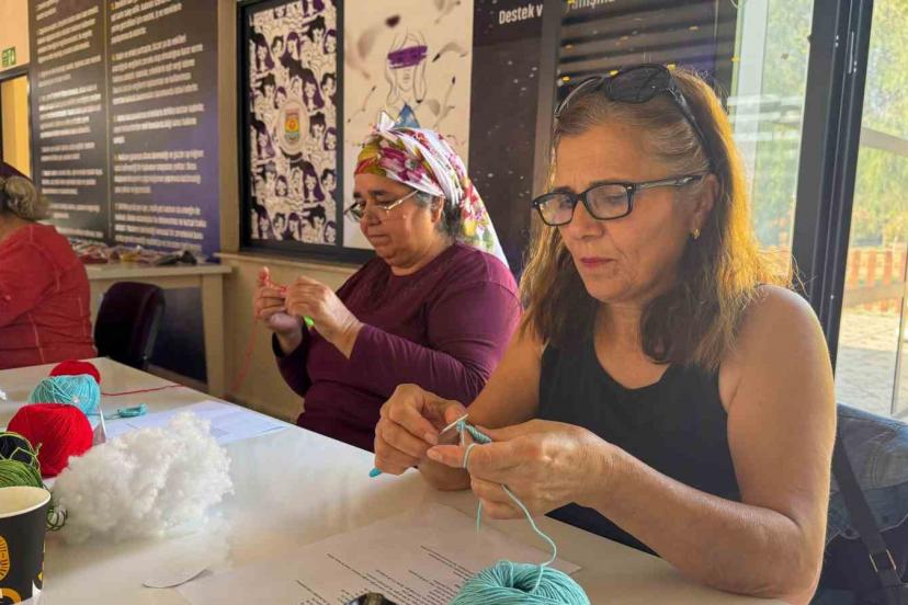 Tarsus’ta lösemili çocuklar için dayanışma atölyesi düzenlendi