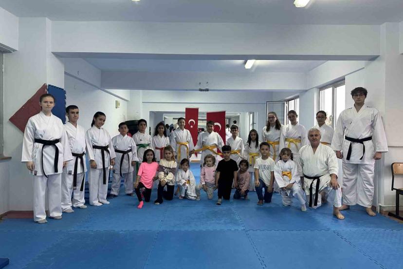Tekirdağ’da geleceğin karatecileri yetişiyor