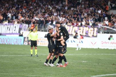 TFF 2. Lig: Gebzespor: 4 - Bursaspor: 1