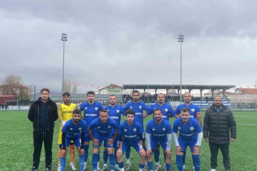 Tomarza Belediyespor rakibini 4-2 mağlup etti
