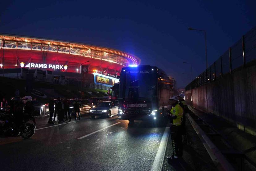Trabzonspor, RAMS Park’a ulaştı
