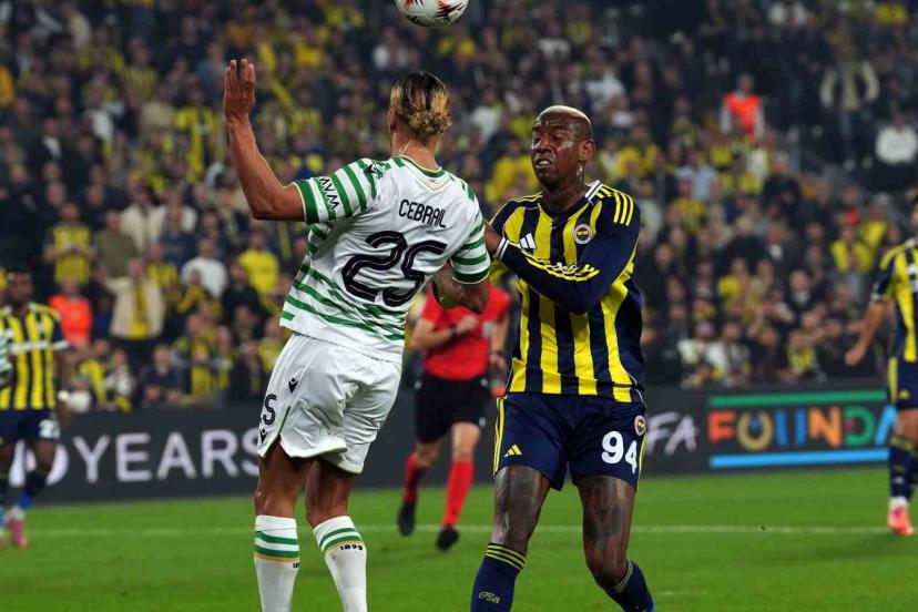 UEFA Avrupa Ligi: Fenerbahçe: 0 - Ferencvaros: 0 (İlk yarı)