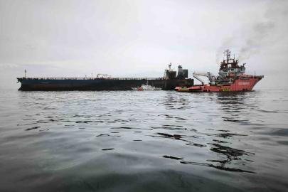 Ulaştırma ve Altyapı Bakanlığı: "Patlama ve yangın meydana geldiği ihbarı alınan KAIROS isimli gemideki yangın tamamen söndürülmüştür"